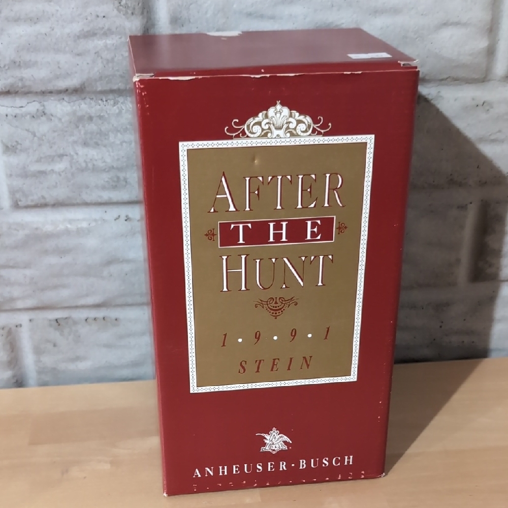 Budweiser After The Hunt Decorative Stein Box - Red and Gold